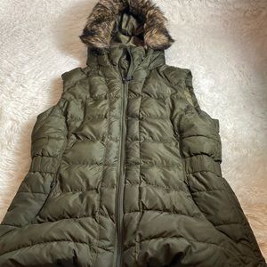 The North Face-Olive Green Faux Fur Hooded Puffer Vest-M
